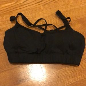 sports bra